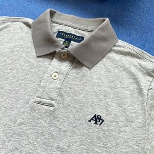 Aéropostale Heather Grey Polo Shirt sz. Small.